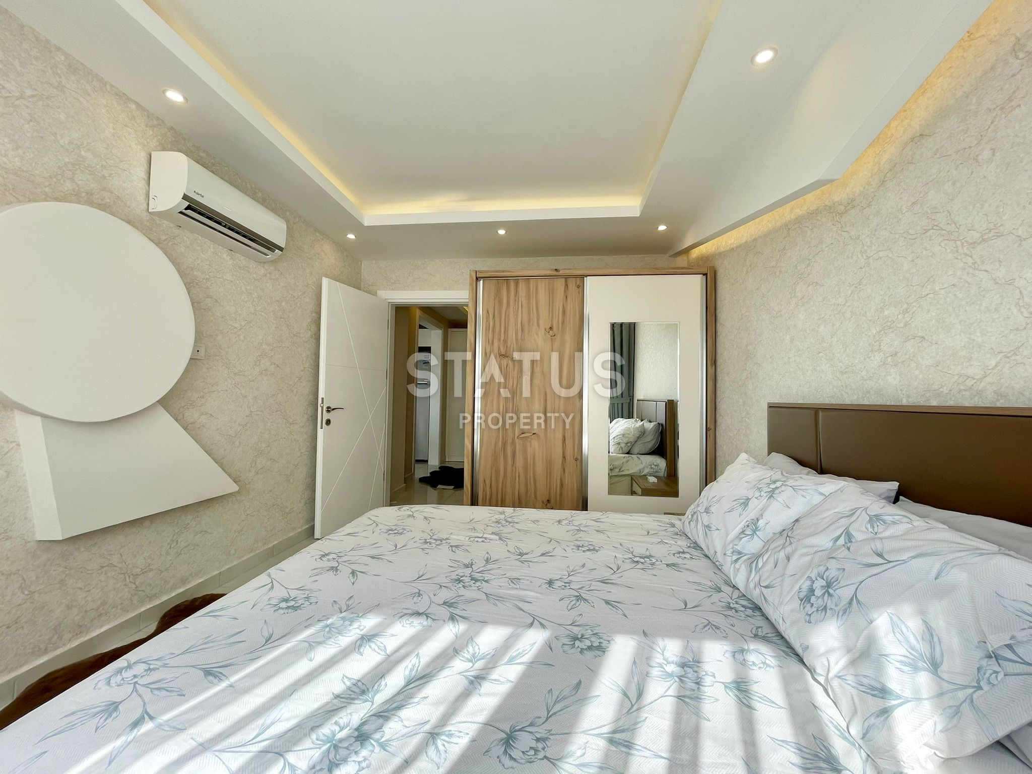 Comfortable apartment 1+1 with sea and mountain views, 65 m2 in Mahmutlar. фото 16