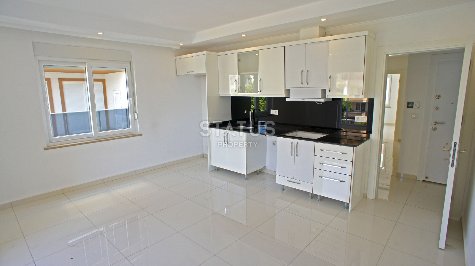 Квартира 2+1 в двух минутах от пляжа Клеопатры, 90 м2. фото 4