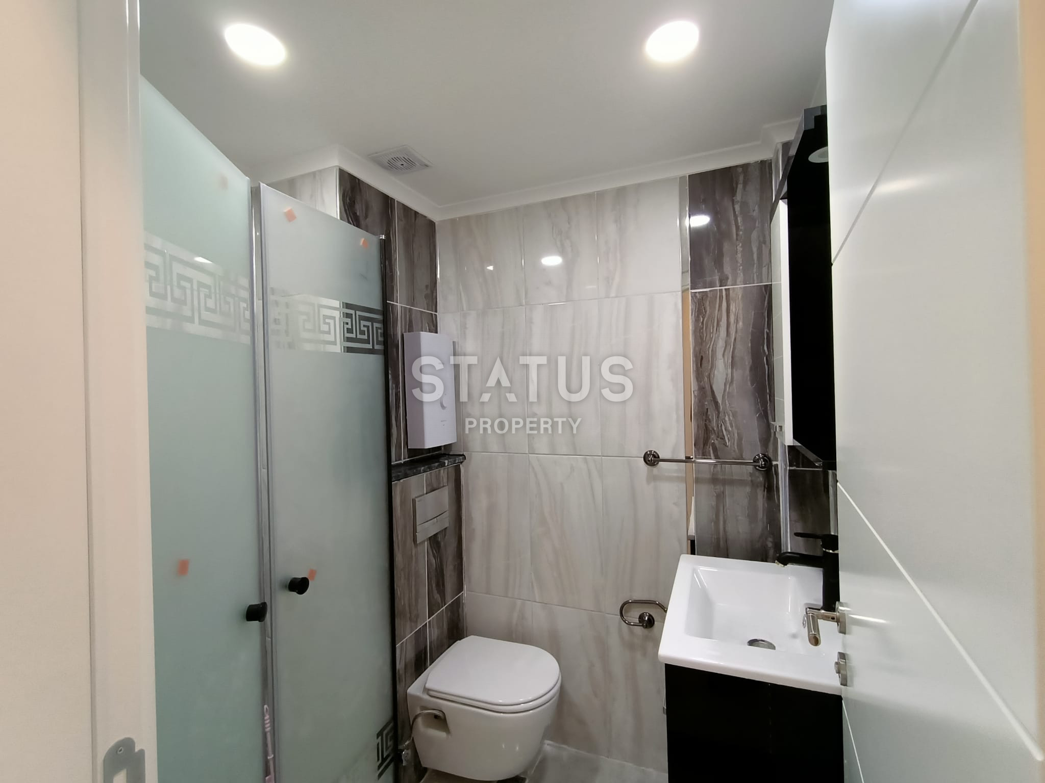 Апартаменты 1+1, пентхаусы 3+1 и 4+1 в новом комплексе в 200 метрах от пляжа. Центр, Алания. фото 16