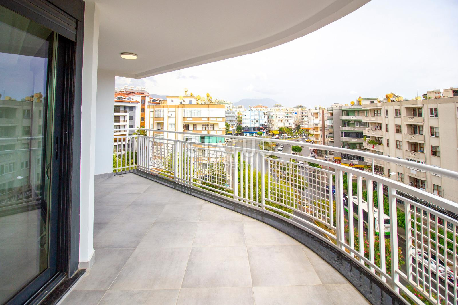 Furnished apartment 3+1 in the center of Alanya, 130 m2 фото 22