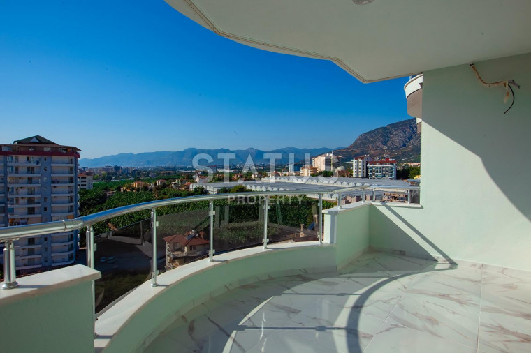 Трехкомнатяная квартира 110 кв м с мебелью и техникой в Махмутларе. фото 1