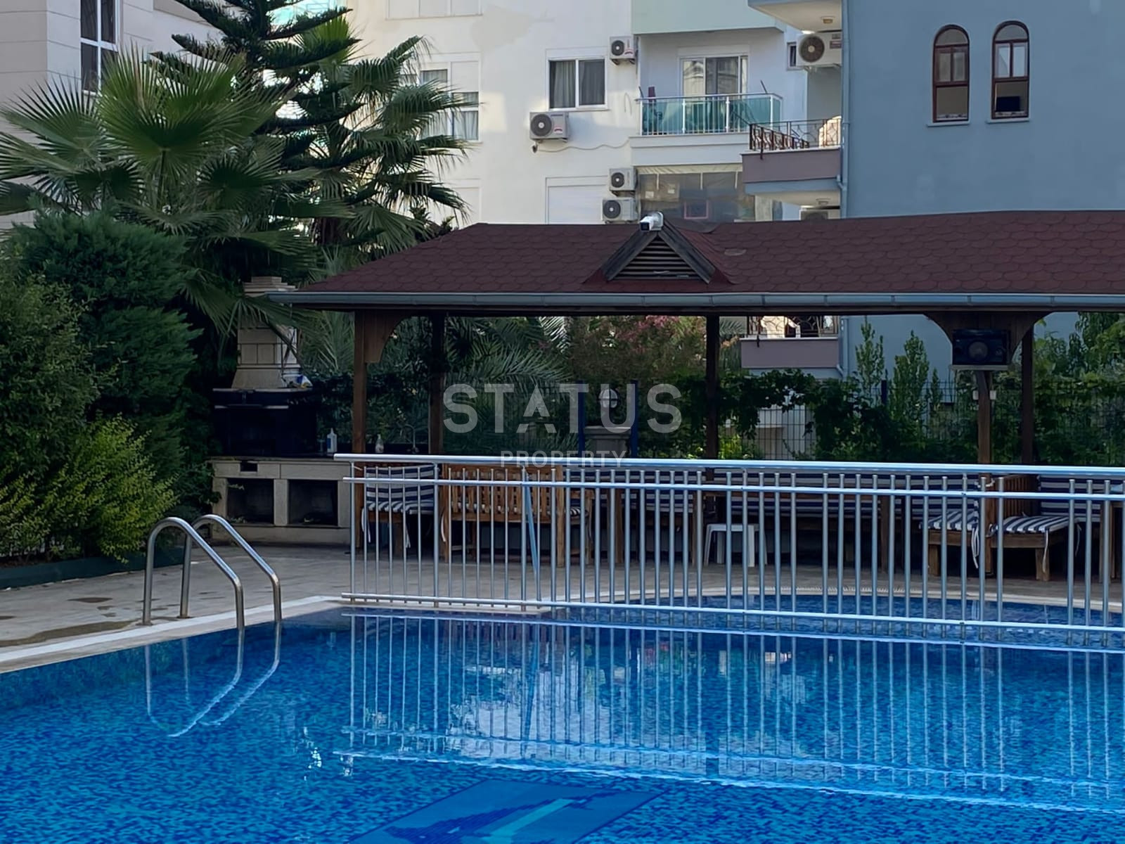 Просторная квартира 1+1 с мебелью в 50 метрах от моря в Кестеле, 65 м2. фото 3