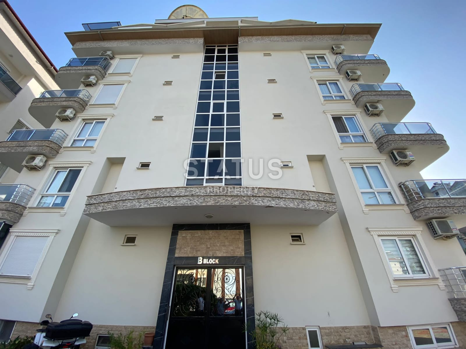 Просторная квартира 1+1 с мебелью в 50 метрах от моря в Кестеле, 65 м2. фото 26