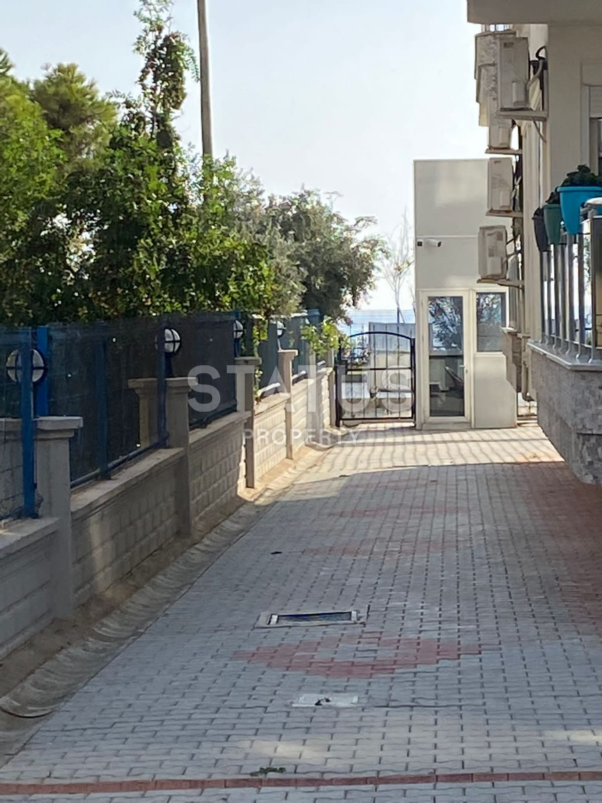 Просторная квартира 1+1 с мебелью в 50 метрах от моря в Кестеле, 65 м2. фото 28