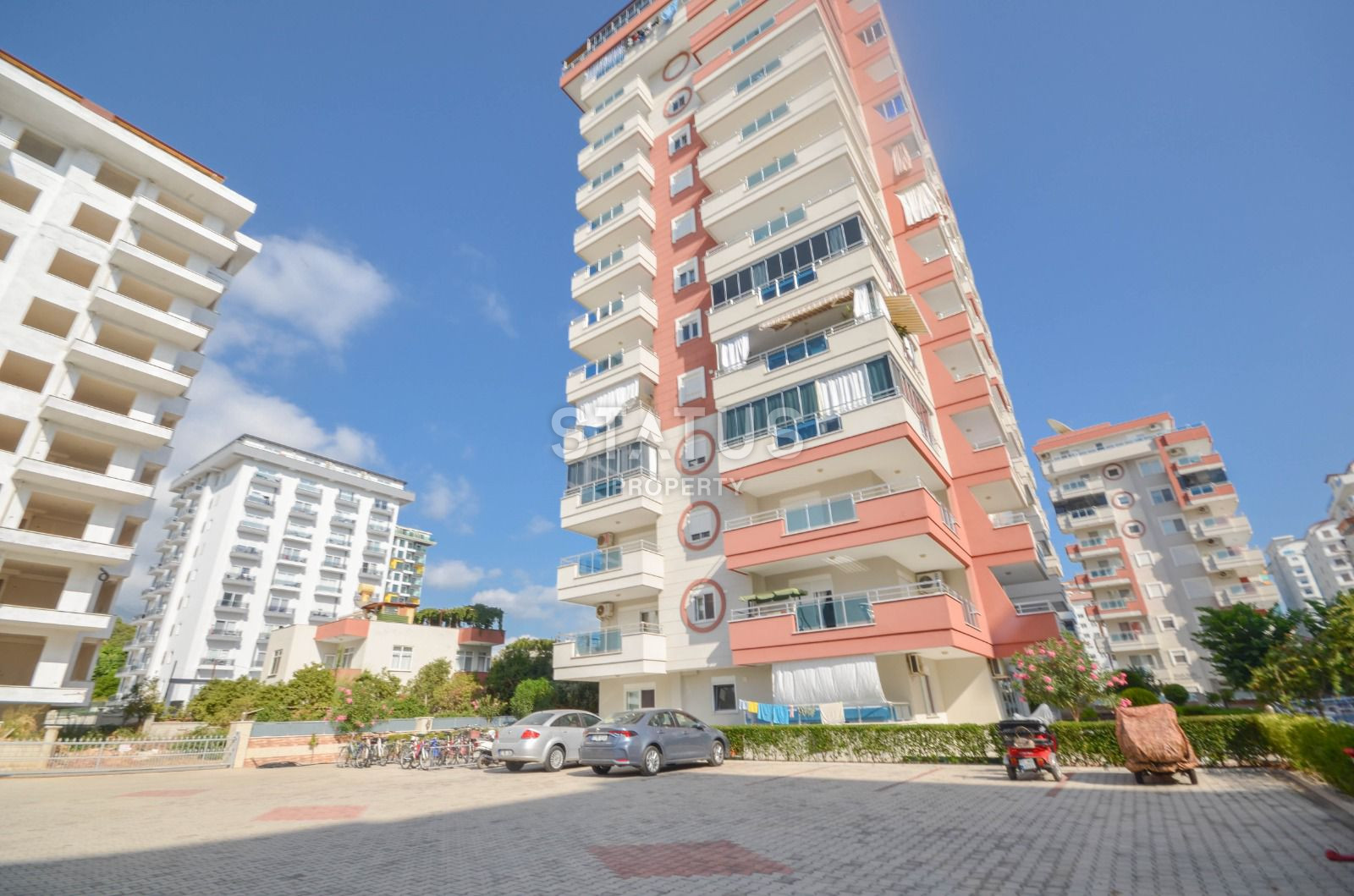 Крупнометражная квартира 1+1 в качественном комплексе, 75 м2. Махмутлар, Алания. фото 2
