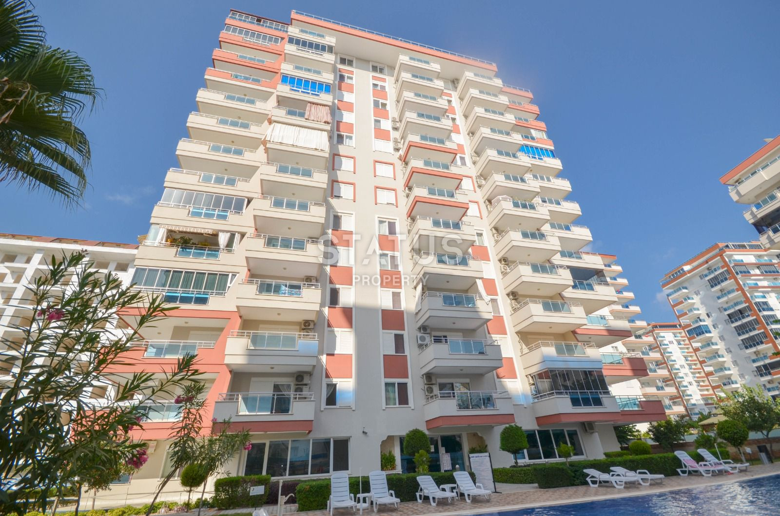 Крупнометражная квартира 1+1 в качественном комплексе, 75 м2. Махмутлар, Алания. фото 3