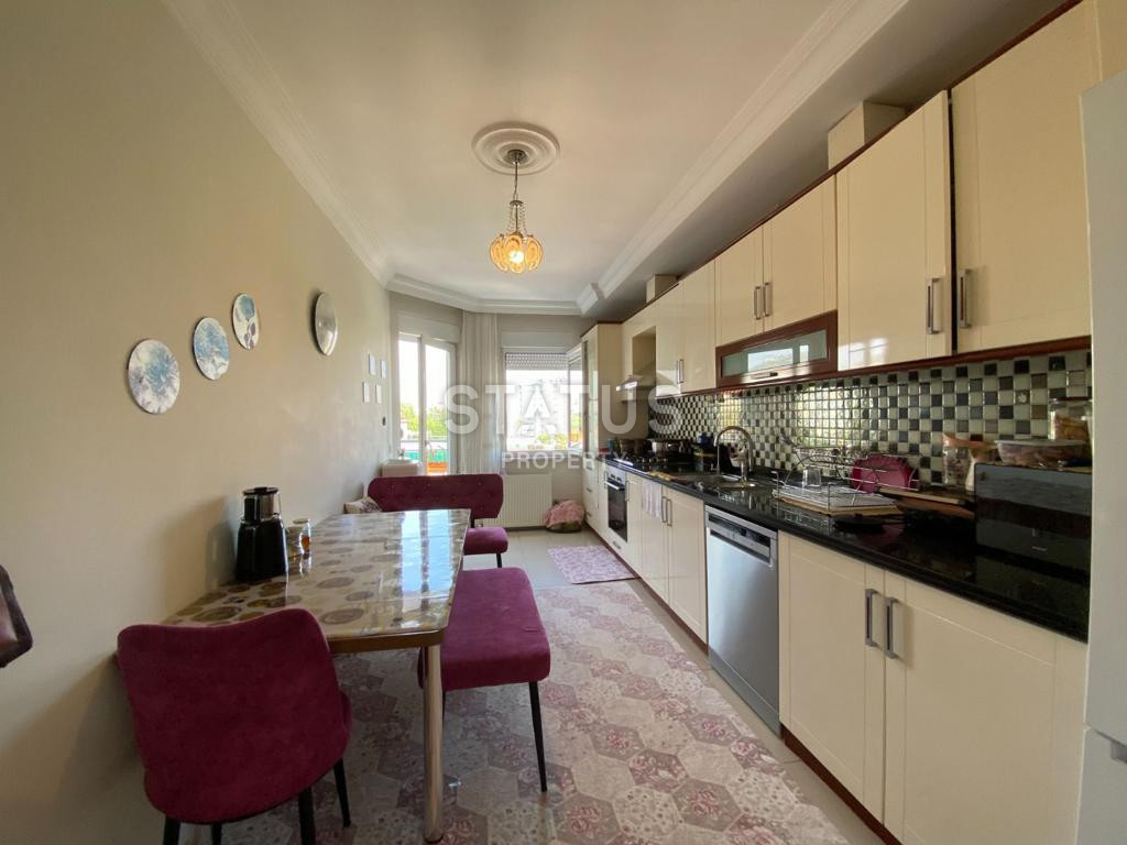 Просторная квартира 3+1 в нескольких минутах от пляжа Клеопатры в центре Алании, 180 м2. фото 4