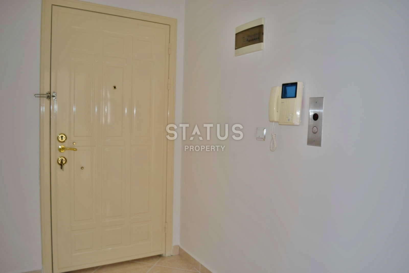 Spacious apartment 2+1 three minutes from the sea, 120 m2. Mahmutlar, Alanya. фото 11