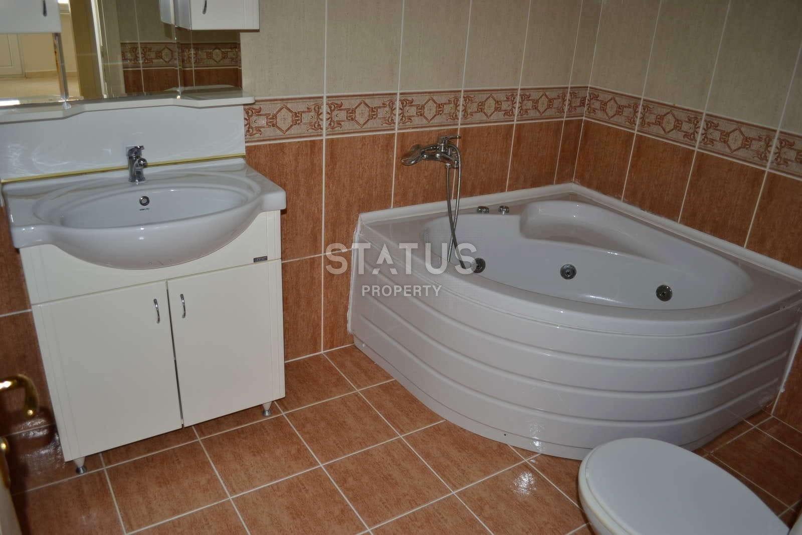 Spacious apartment 2+1 three minutes from the sea, 120 m2. Mahmutlar, Alanya. фото 17
