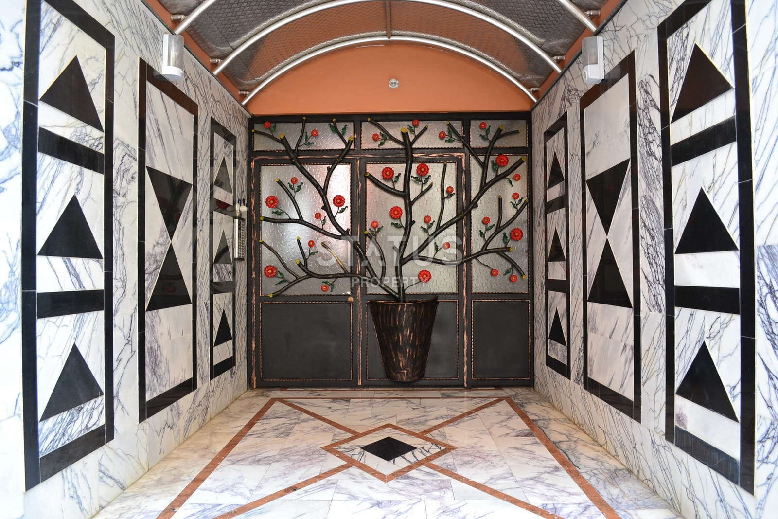 Spacious apartment 2+1 three minutes from the sea, 120 m2. Mahmutlar, Alanya. фото 23