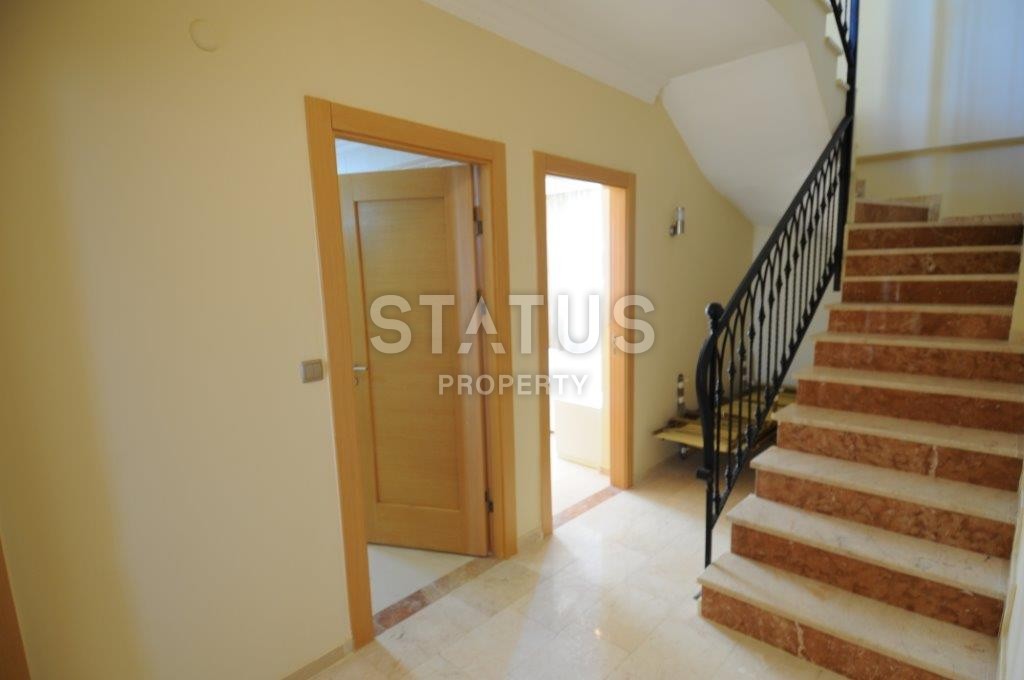 Excellent penthouse for a large family in a luxury complex фото 5