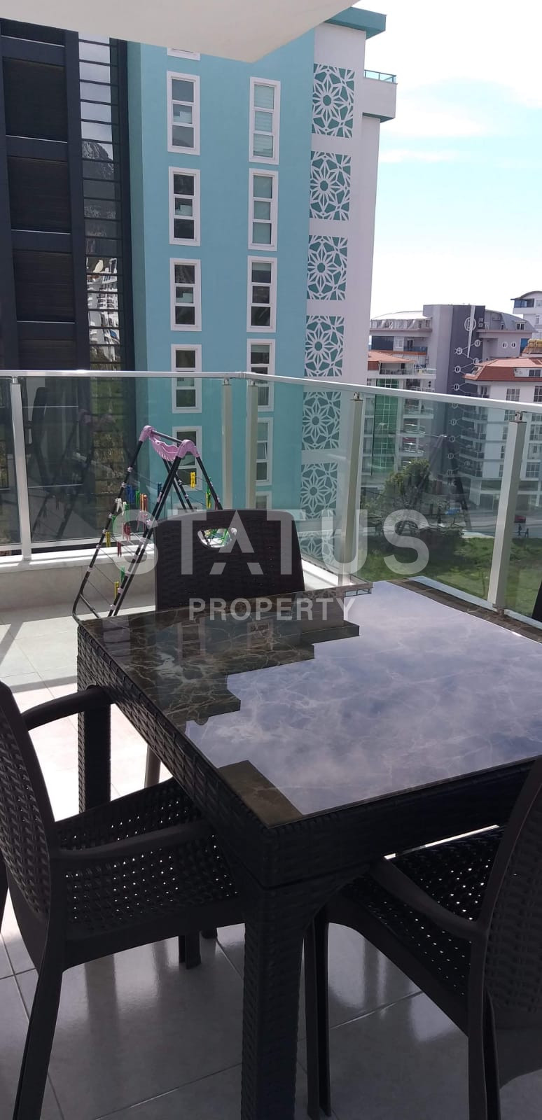 Apartment 1+1 with mountain and sea views in Mahmutlar, 65 m2 фото 4