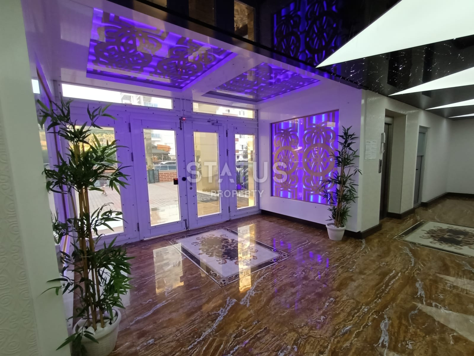 One-bedroom apartment with furniture and appliances in Mahmutlar, 80 sq. фото 18