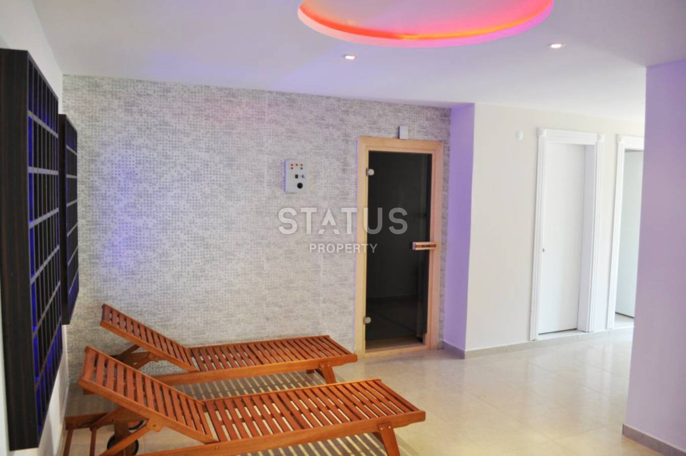 Spacious furnished apartment 1+1 with sea view, 70 m2. Mahmutlar, Alanya. фото 8