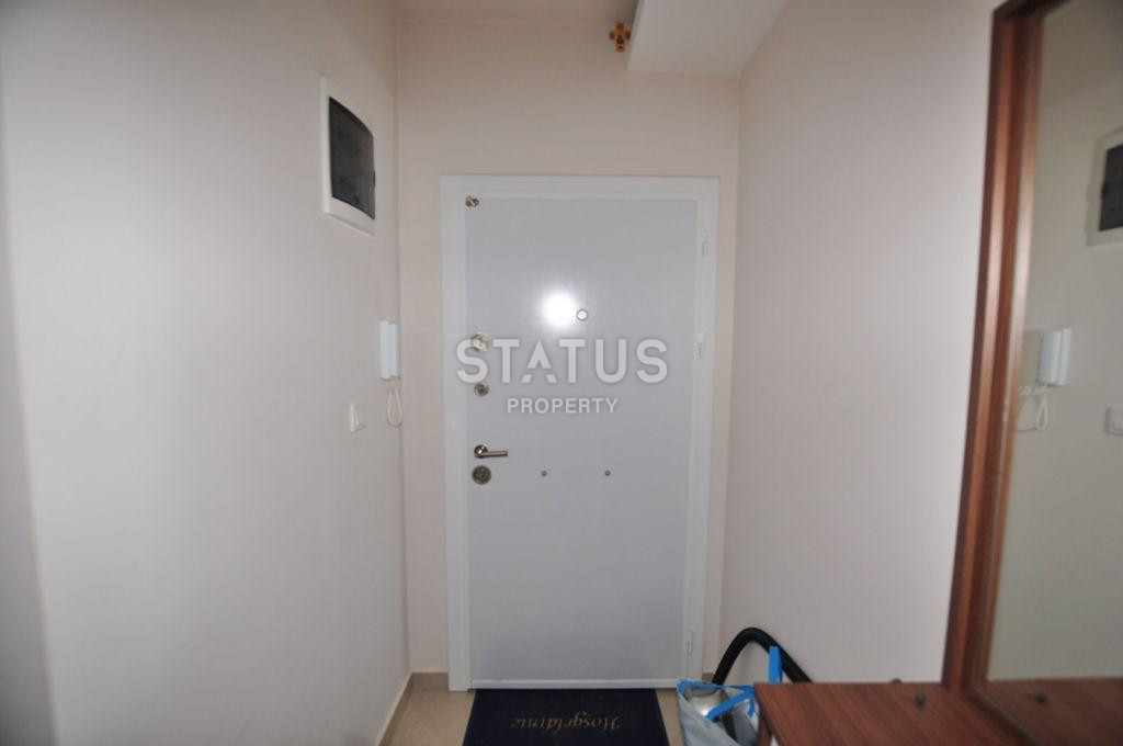 Spacious furnished apartment 1+1 with sea view, 70 m2. Mahmutlar, Alanya. фото 15