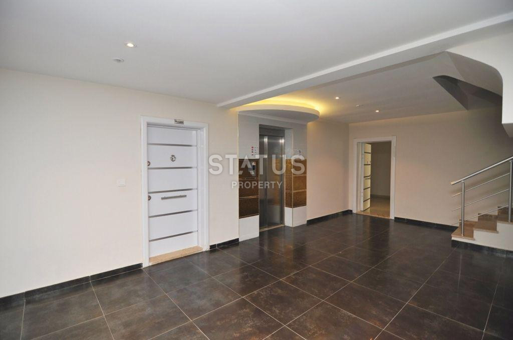 Spacious furnished apartment 1+1 with sea view, 70 m2. Mahmutlar, Alanya. фото 22