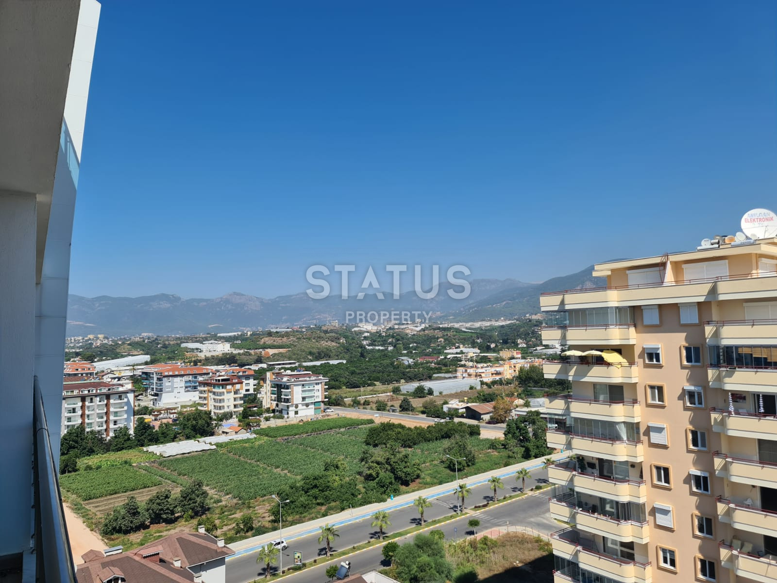 Apartment 1+1 in a luxury complex in Mahmutlar, 66 m2 фото 18