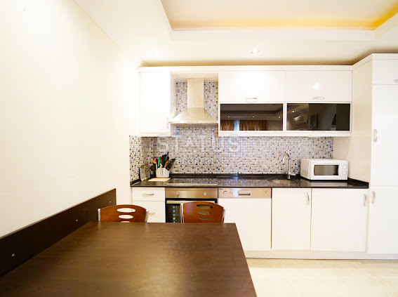 Spacious apartment 1+1 a few steps from the sea in Mahmutlar, 65 m2. фото 7