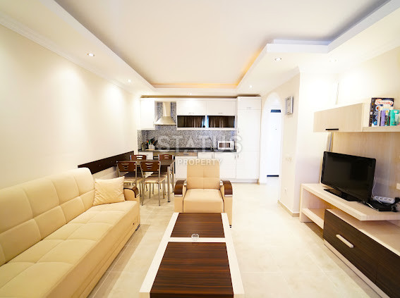 Spacious apartment 1+1 a few steps from the sea in Mahmutlar, 65 m2. фото 8