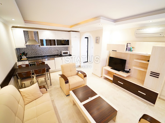 Spacious apartment 1+1 a few steps from the sea in Mahmutlar, 65 m2. фото 9