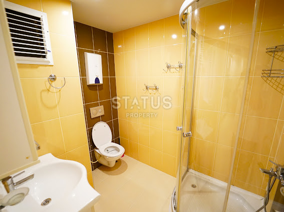 Spacious apartment 1+1 a few steps from the sea in Mahmutlar, 65 m2. фото 13