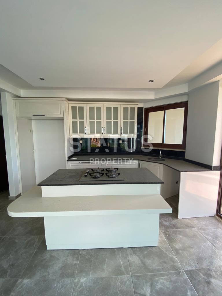 Садовый дублекс 3+1 в районе Каргыджак с видом на море и крепость! фото 8