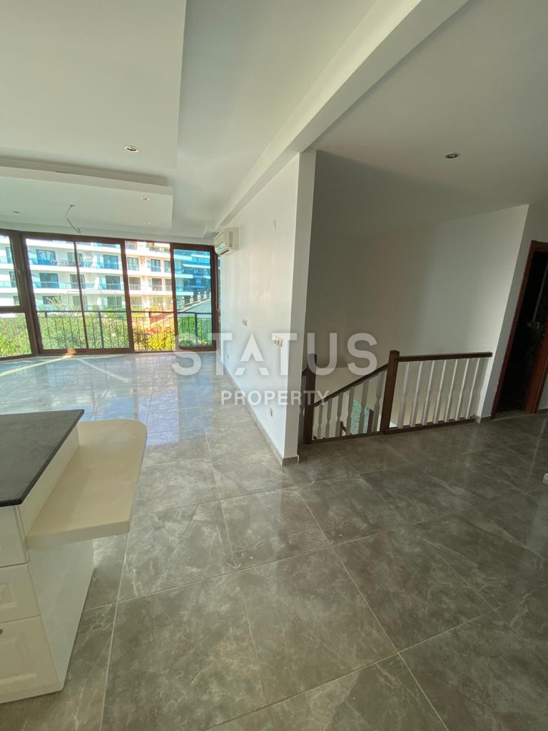 Садовый дублекс 3+1 в районе Каргыджак с видом на море и крепость! фото 14