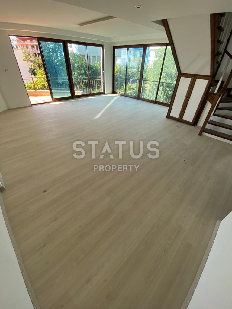 Садовый дублекс 3+1 в районе Каргыджак с видом на море и крепость! фото 22