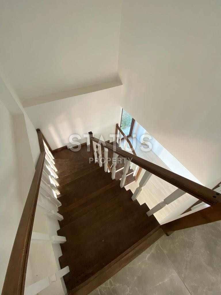 Садовый дублекс 3+1 в районе Каргыджак с видом на море и крепость! фото 26