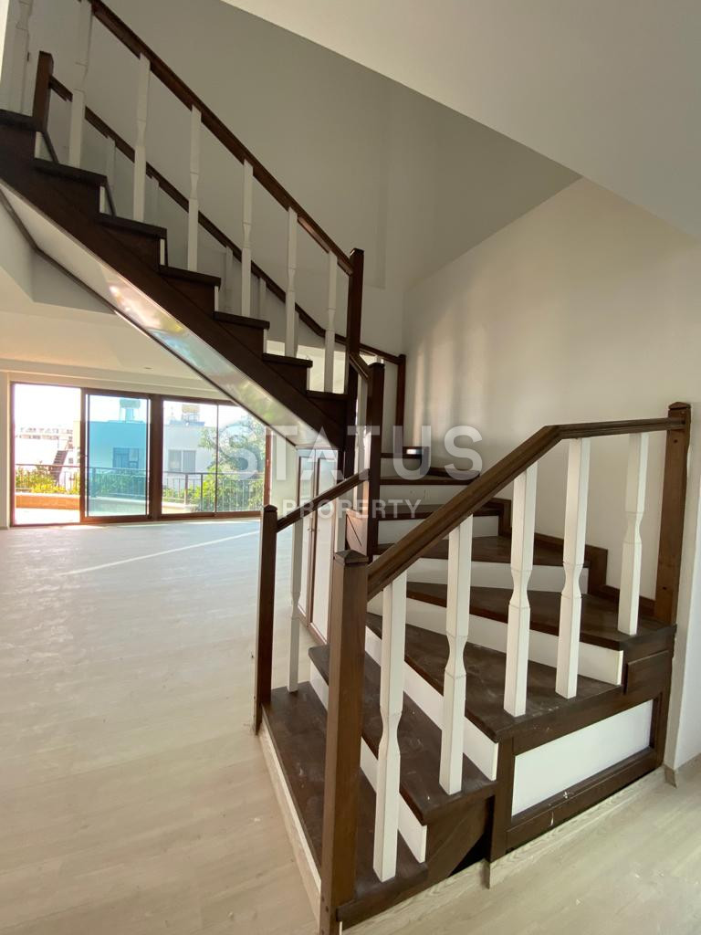 Садовый дублекс 3+1 в районе Каргыджак с видом на море и крепость! фото 31