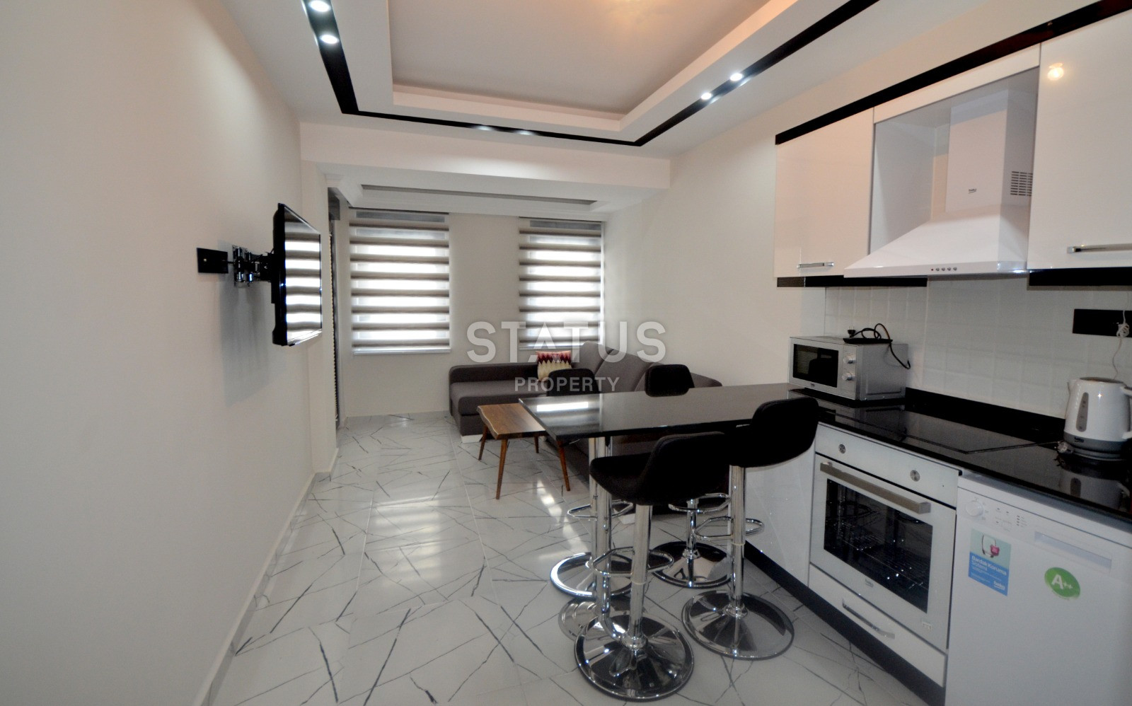 Excellent furnished apartment in the city center 150 meters from Kekubat beach! фото 5