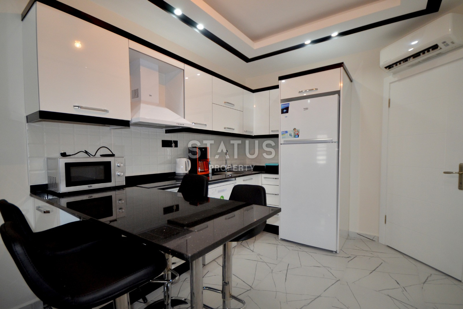 Excellent furnished apartment in the city center 150 meters from Kekubat beach! фото 8