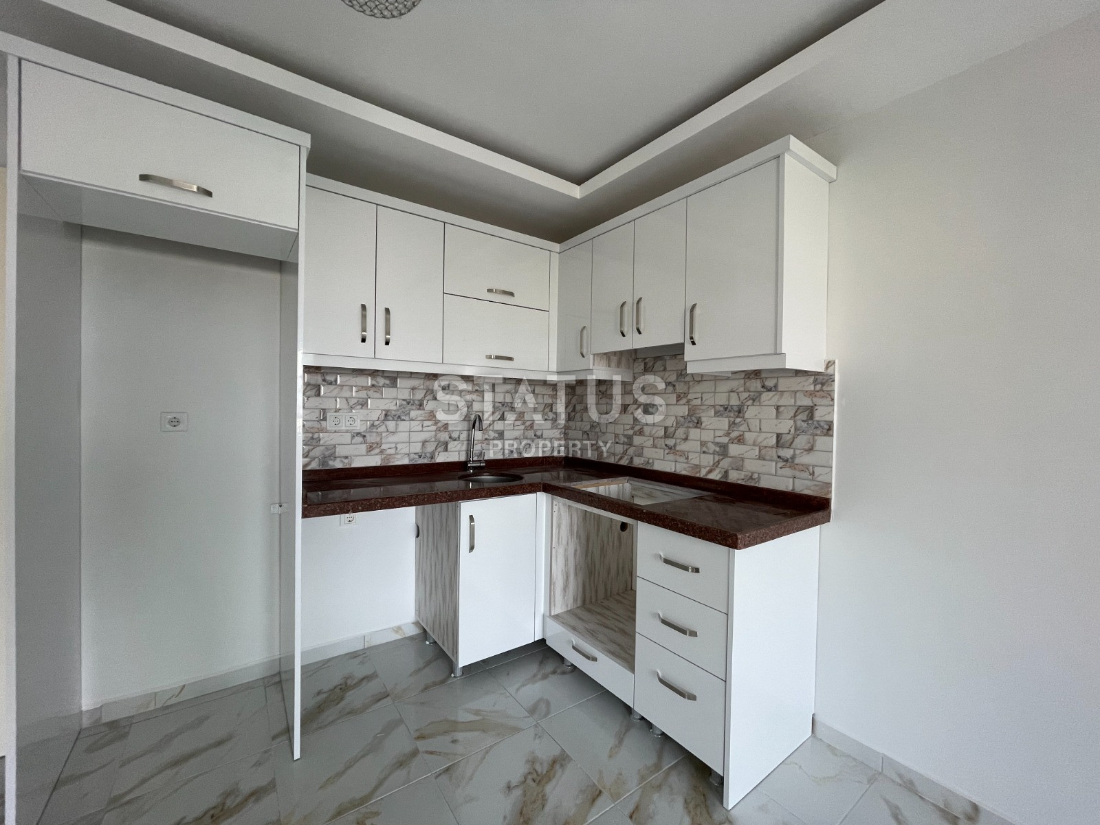 View two-room apartment without furniture, 65m2 фото 4