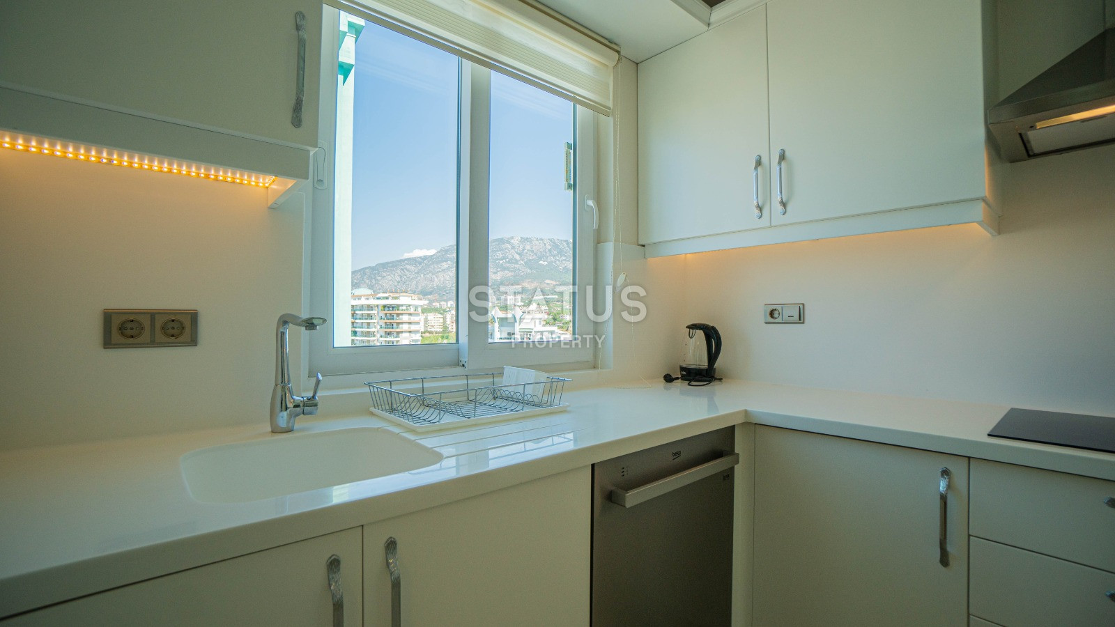 Просторная квартира 2+1 с панорамой на море и горы в Махмутларе, 125 м2. фото 5