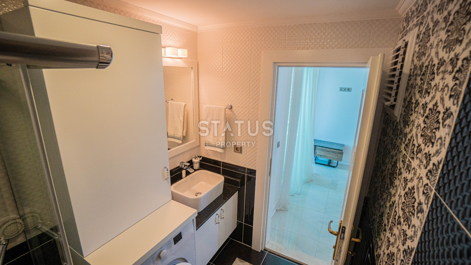 Просторная квартира 2+1 с панорамой на море и горы в Махмутларе, 125 м2. фото 9