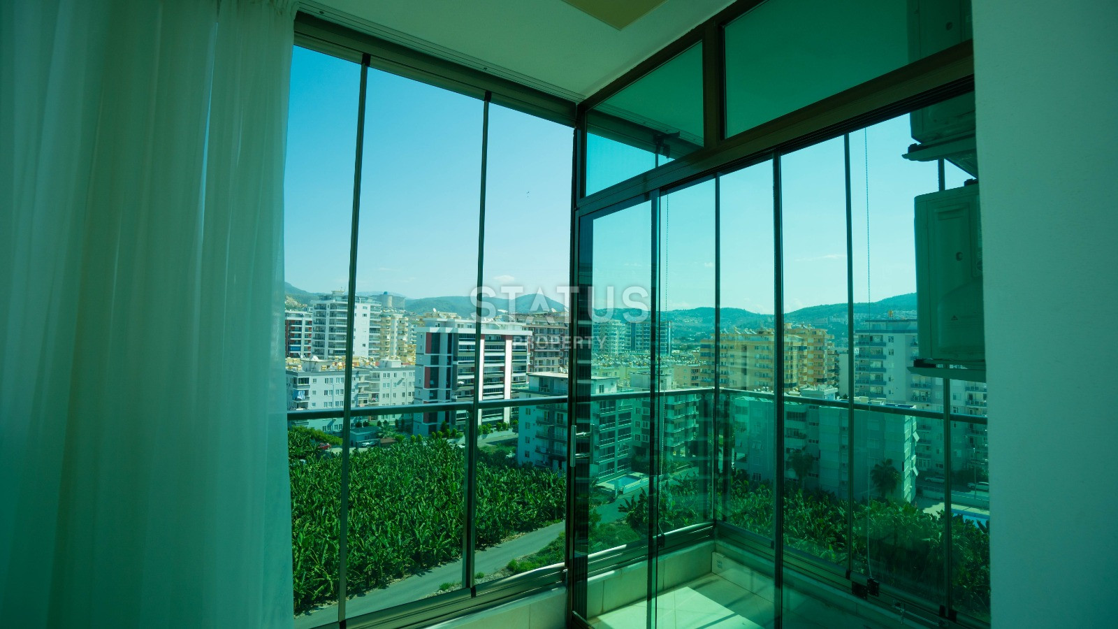 Просторная квартира 2+1 с панорамой на море и горы в Махмутларе, 125 м2. фото 17