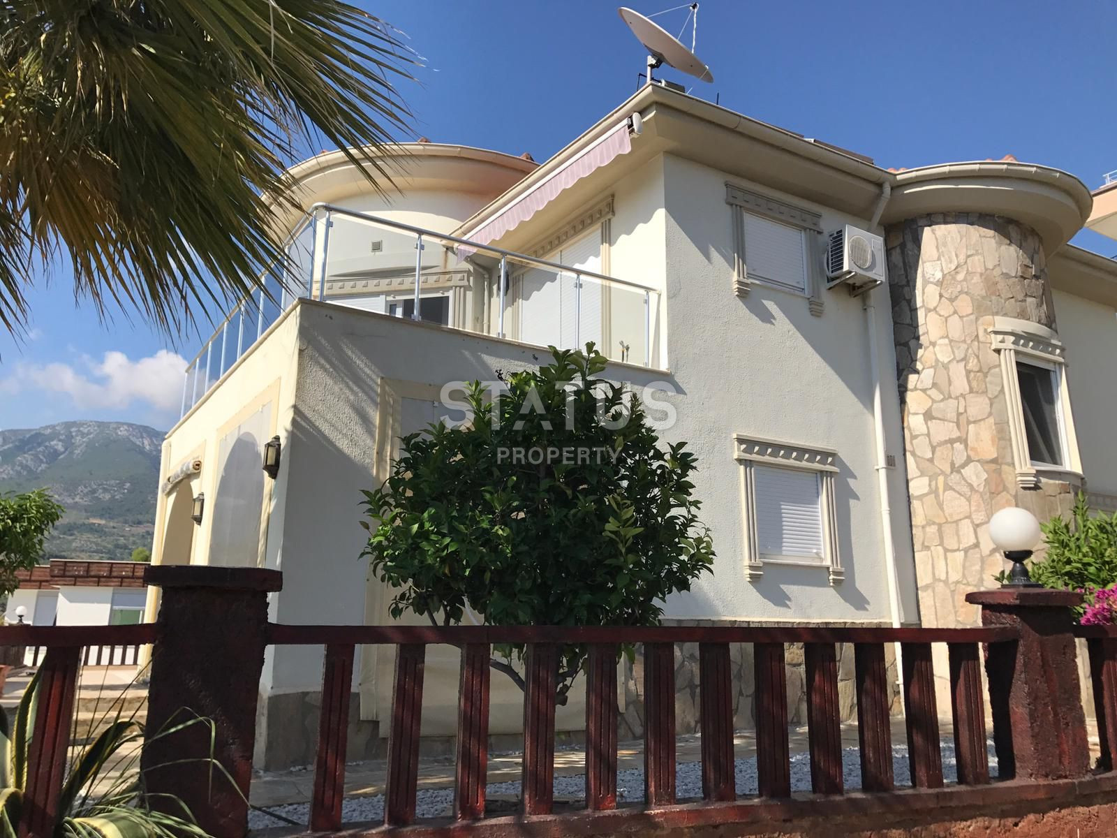 Вилла 3+1 с собственным бассейном и садовым участком в Каргыджаке, 220 м2. фото 8