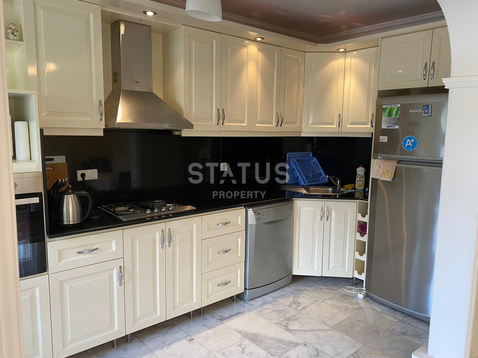 Three-room apartment in a great building! View of the sea and mountains! First coastline! фото 17