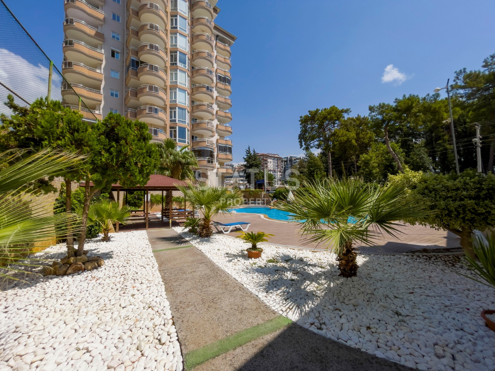 Трехкомнатная квартира с мебелью и техникой 110 м.кв в Джигджилли фото 30