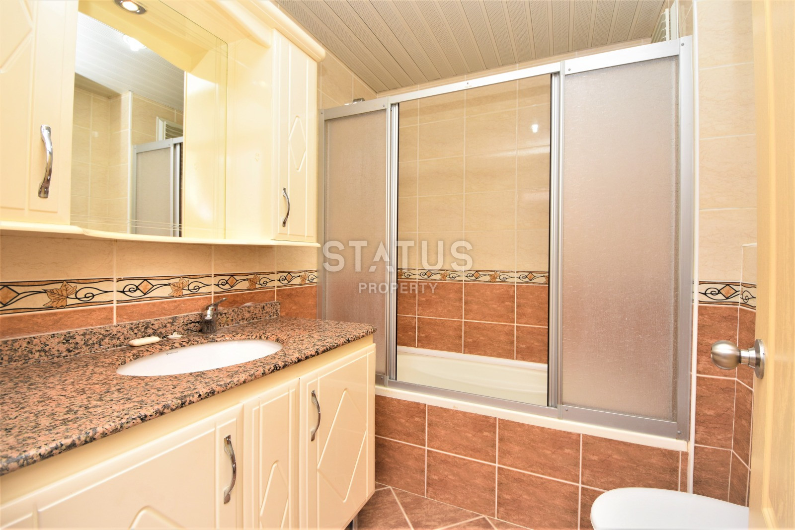 Apartment 2+1, within walking distance to the sea in Mahmutlar, 115 sq.m. фото 18