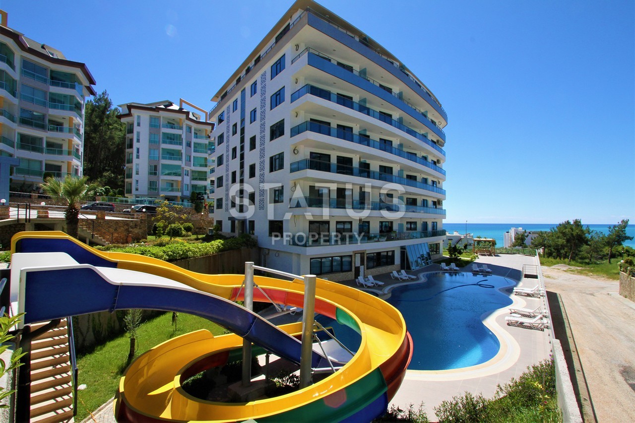 New furnished 1+1 apartment in the picturesque area of Kargicak, 65 sq.m. фото 3