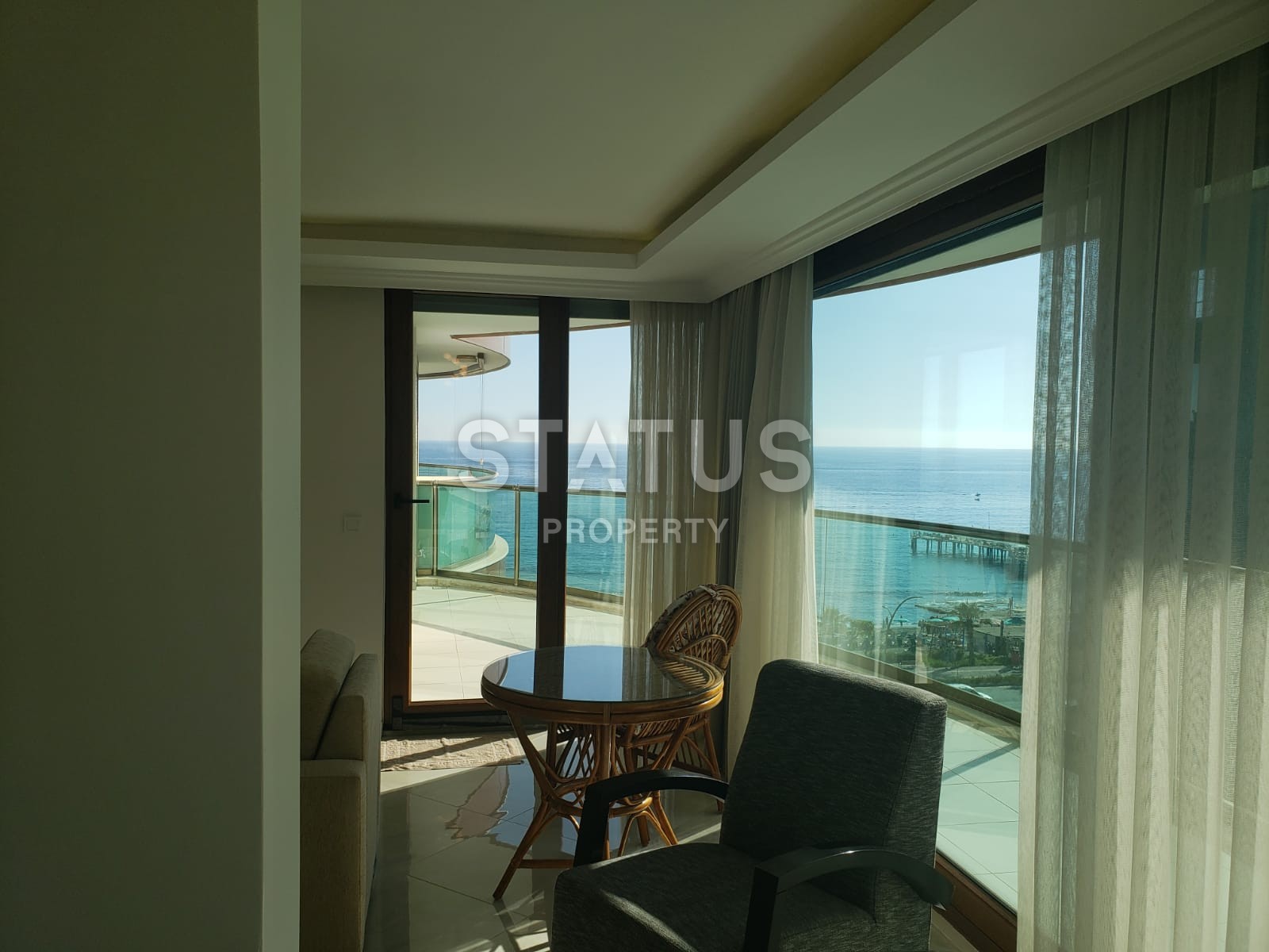 Шикарные апартаменты 3+1 с видом на море, на первой береговой линии в районе Оба, 165 кв. м. фото 7