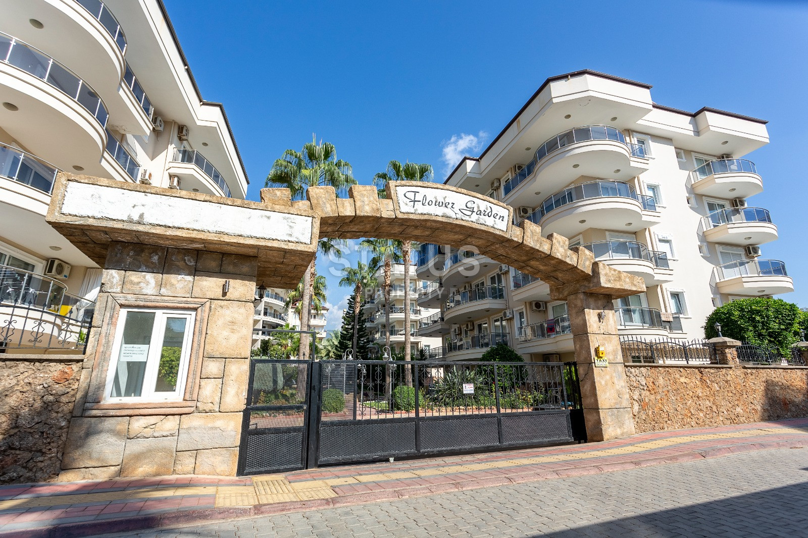 Three-room apartment with 2+1 layout furniture in Oba, 114 sq. m. фото 21