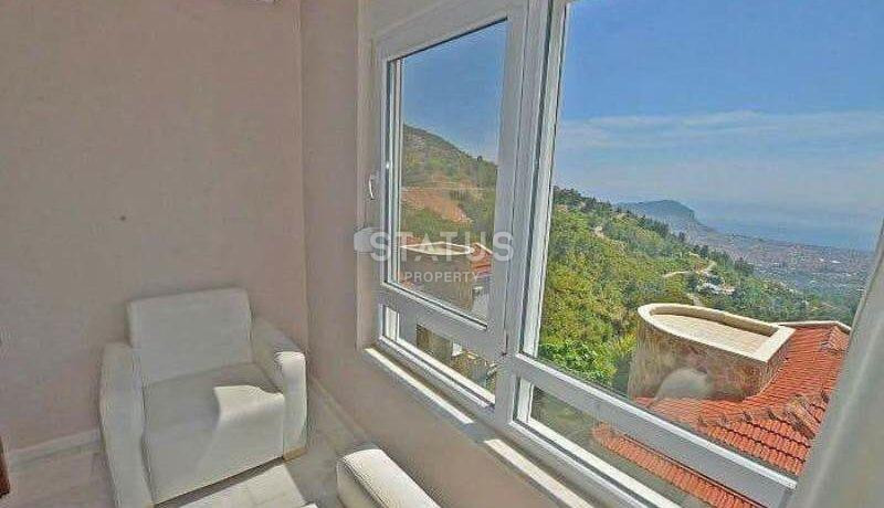 Villa 3+1 with a view of the Mediterranean Sea and the fortress in the center of Alanya, 190 m2. фото 21