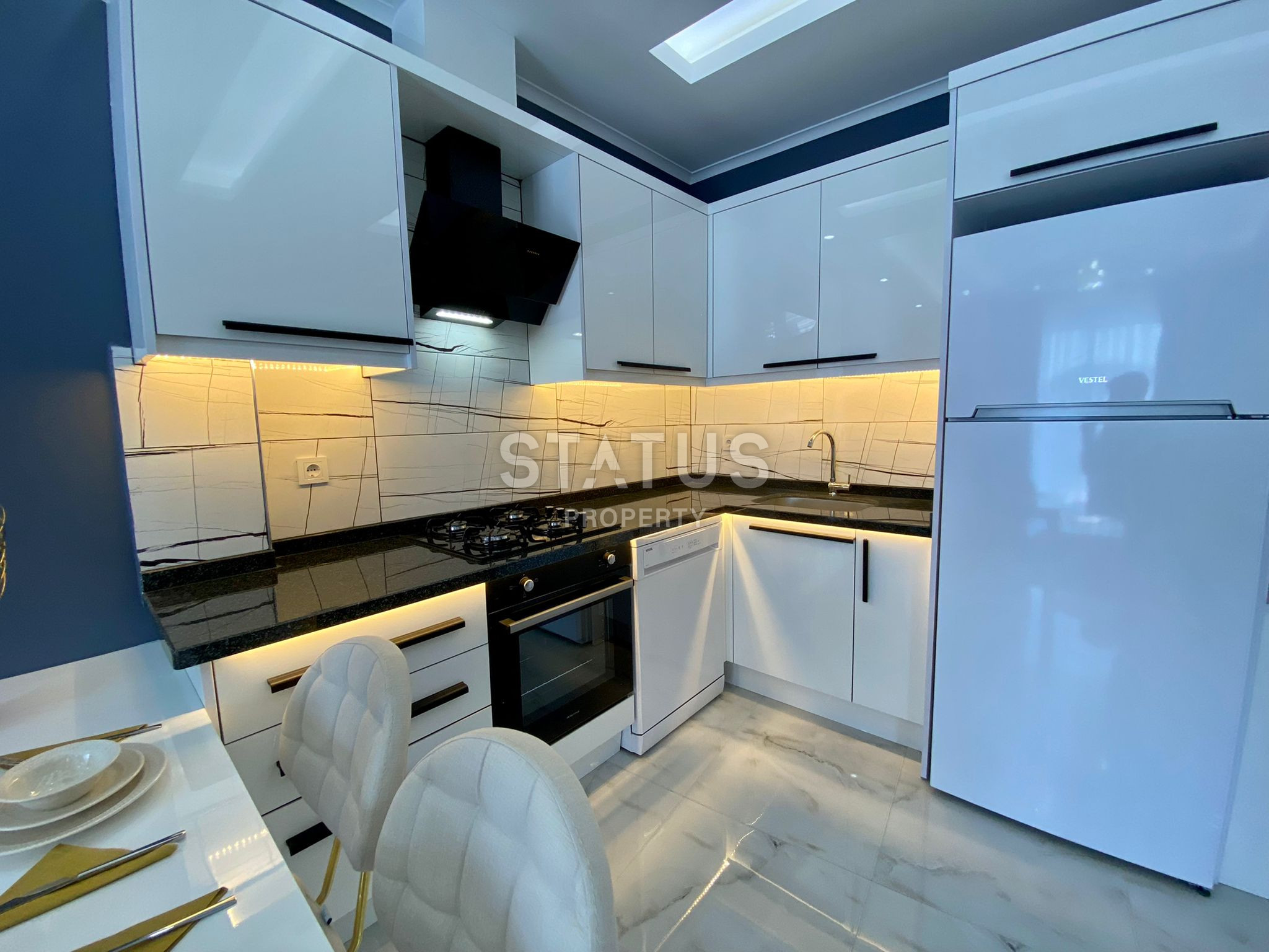 Furnished apartments 1+1 in a new house. Mahmutlar, 65m2. фото 10