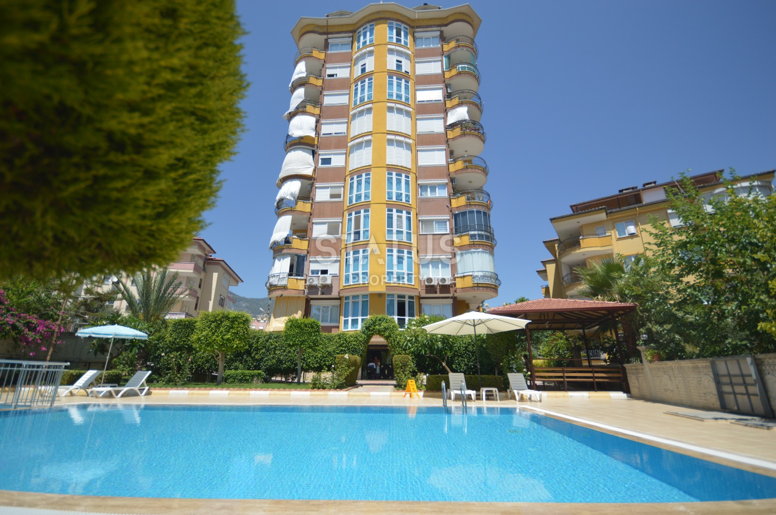 Меблированная квартира 2+1 в центре Алании, 90 м2. фото 1