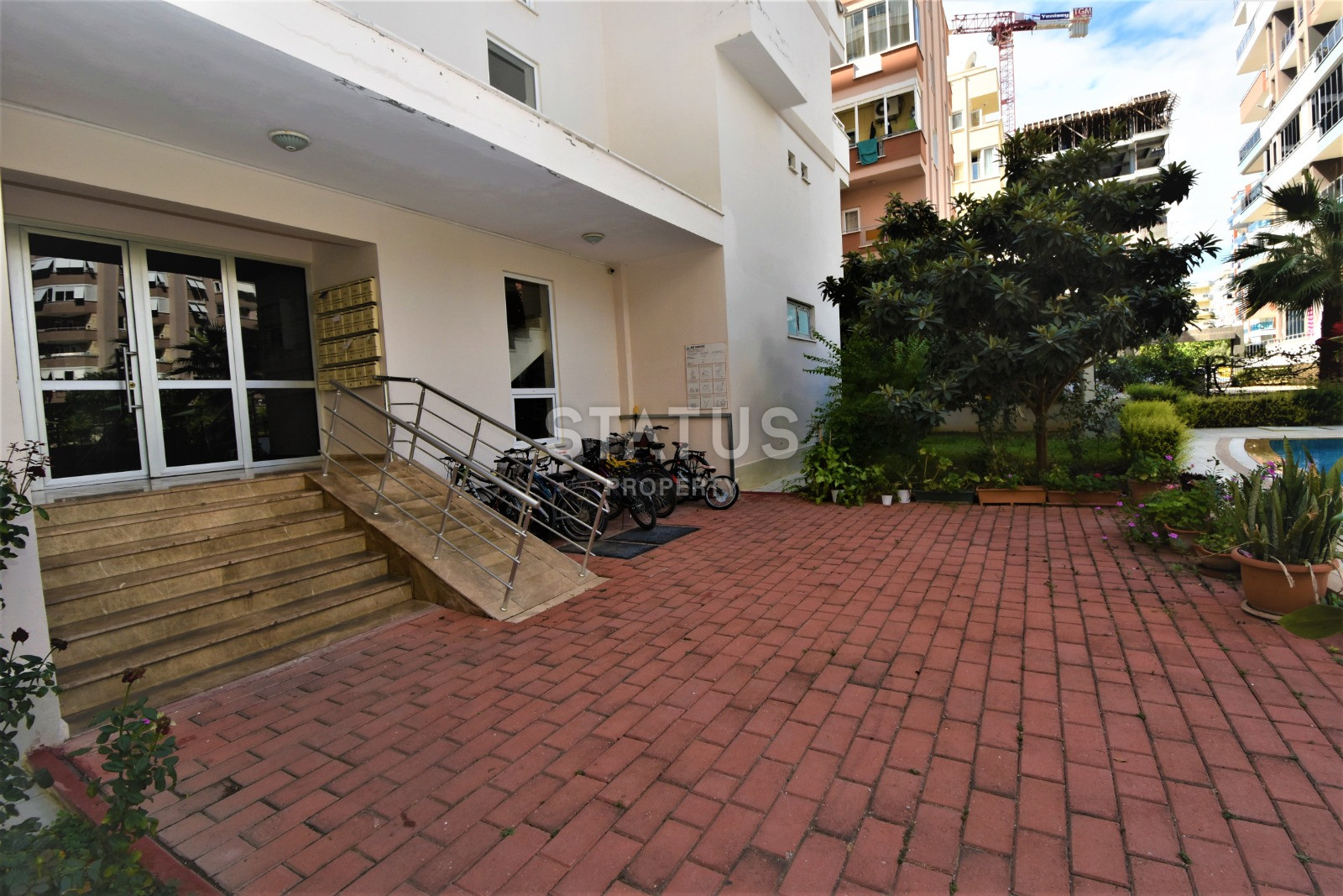 Крупнометражная квартира 1+1 с мебелью в 150 м. от моря, 80 м2. Махмутлар, Алания. фото 4