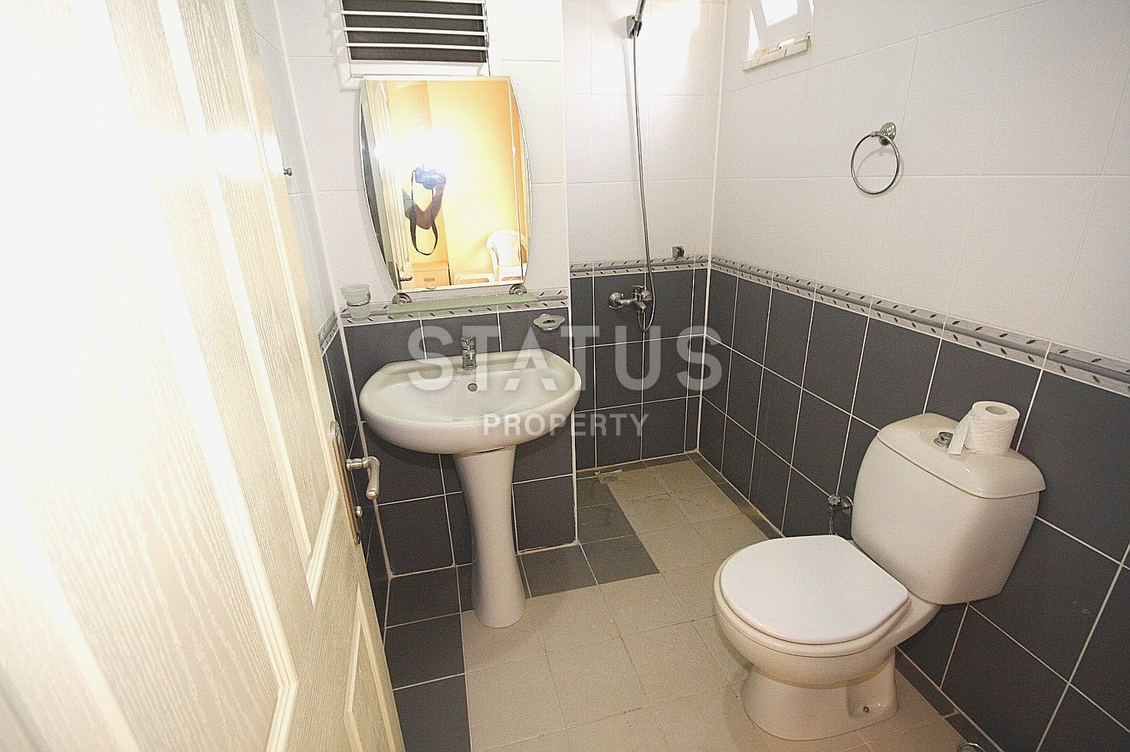 Просторная квартира с мебелью в районе Тосмур по хорошей цене. 120 кв.м. фото 15