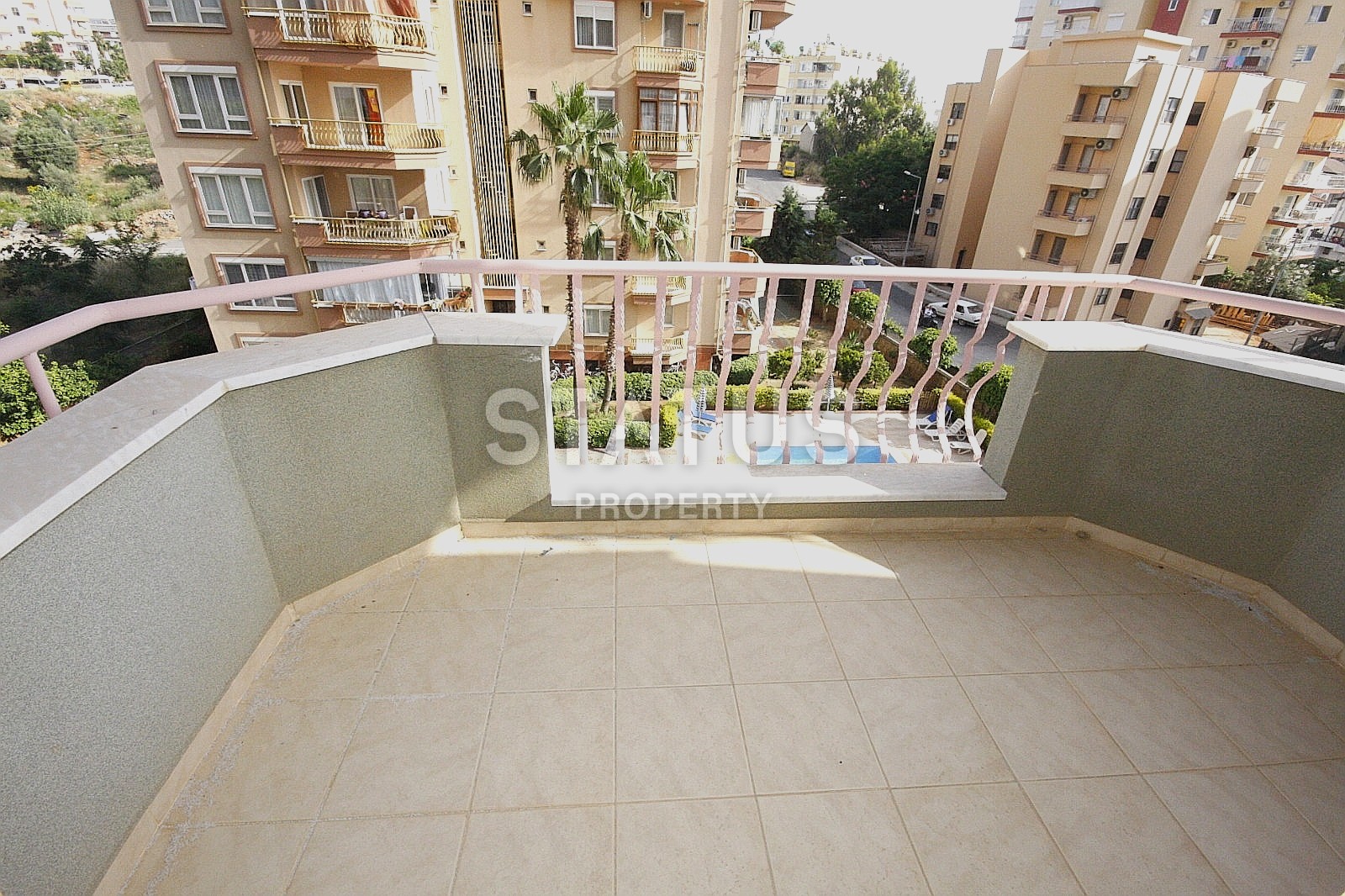 Просторная квартира с мебелью в районе Тосмур по хорошей цене. 120 кв.м. фото 18