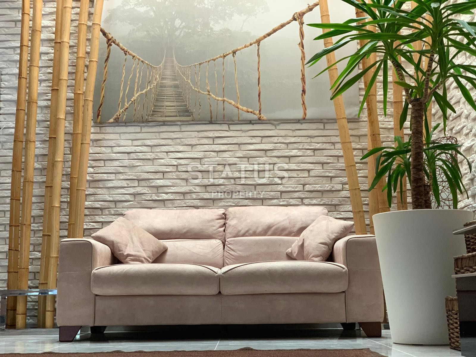 Просторная вилла 4+1 с большой террасой в районе Кестель, 420 м2. фото 15